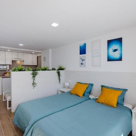 319 MODERN ACCOMMODATION,SEA VIEW, Wi Fi AND POOL Playa de las Américas Exterior foto
